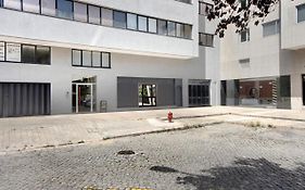 Minimalist Studio City Centre